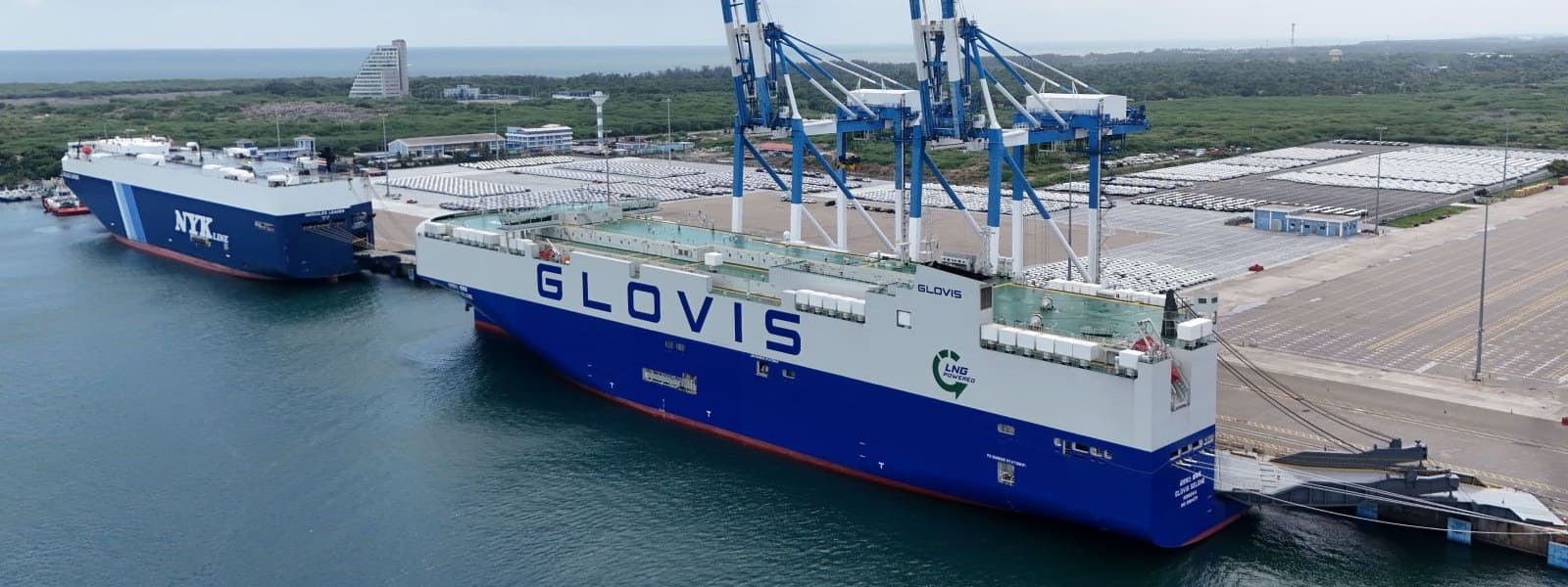 Dual Fuel LNG RORO Carrier Docks At HIP